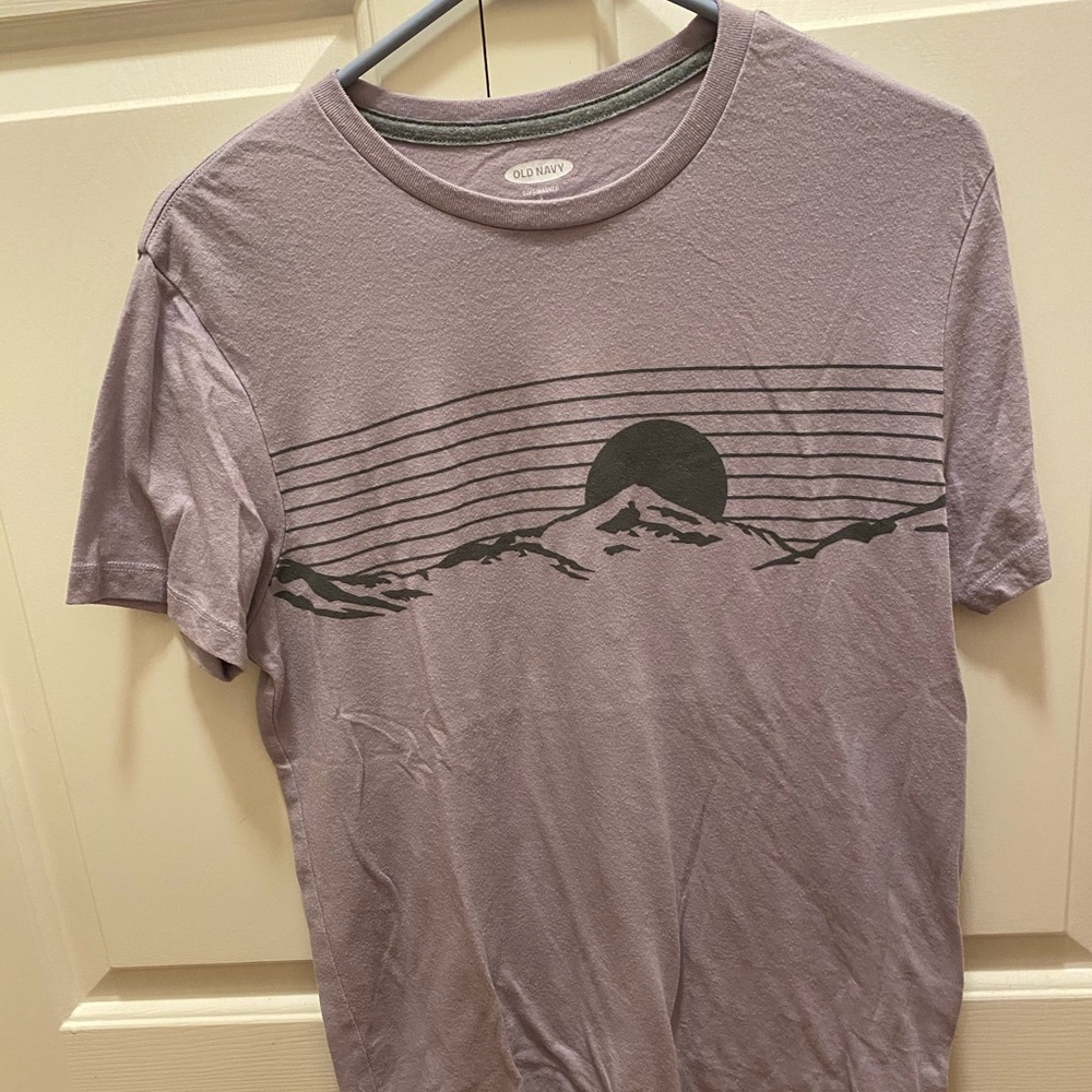 Old Navy Graphic Tee
